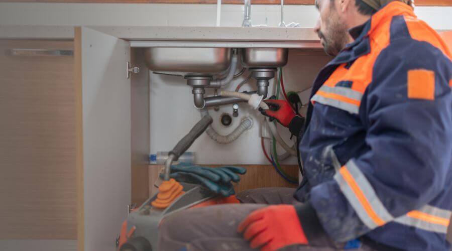 Professional water heater repair in Brocket, ND